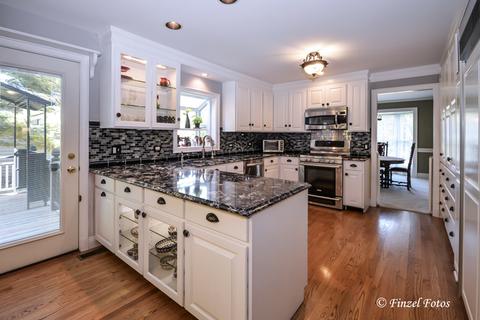 295 Stonegate Rd, Trout Valley, IL 60013 photo 4