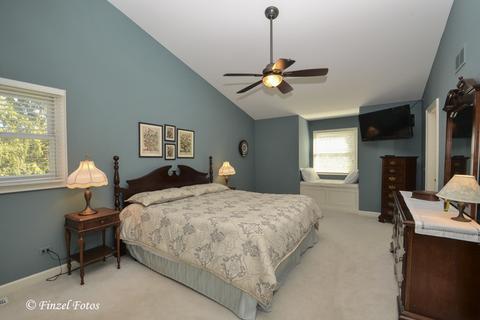 295 Stonegate Rd, Trout Valley, IL 60013 photo 12