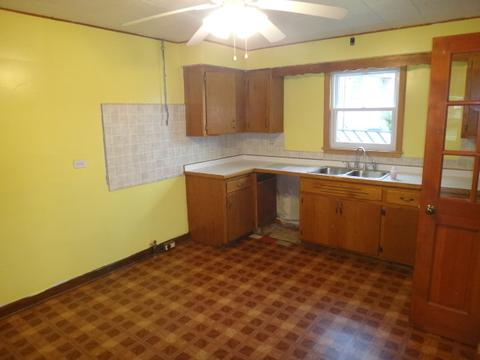 7244 Sholer Ave, Bridgeview, IL 60455 photo 3