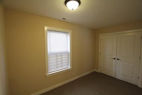 7958 S May St, Chicago, IL 60620 photo 4