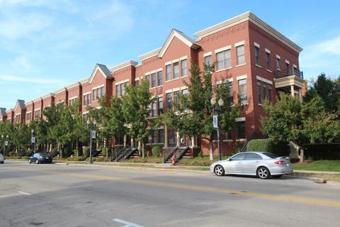 149 S Grove Ave, Elgin, IL 60120 photo 27
