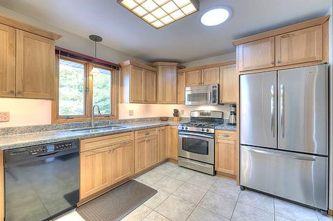 10472 Palace Ct, Roscoe, IL 61073 photo 12
