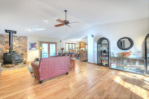 10472 Palace Ct, Roscoe, IL 61073 photo 4