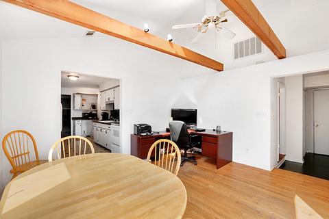 327 Krause Ln, Wheeling, IL 60090 photo 5