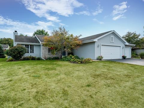 6893 Hartwig Dr, Cherry Valley, IL 61016 photo 1