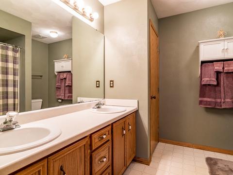 6893 Hartwig Dr, Cherry Valley, IL 61016 photo 21