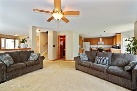 1011 Wise St, Elburn, IL 60119 photo 7