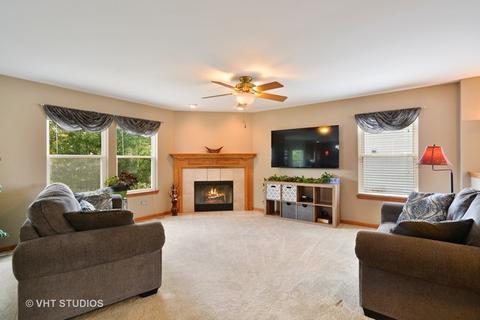 1011 Wise St, Elburn, IL 60119 photo 8