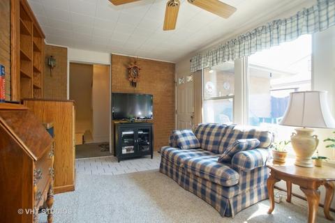 610 Jon Ln, Des Plaines, IL 60016 photo 5