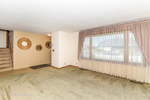 412 Orchard Ln, Beecher, IL 60401 photo 2