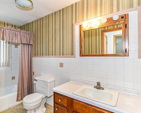412 Orchard Ln, Beecher, IL 60401 photo 11