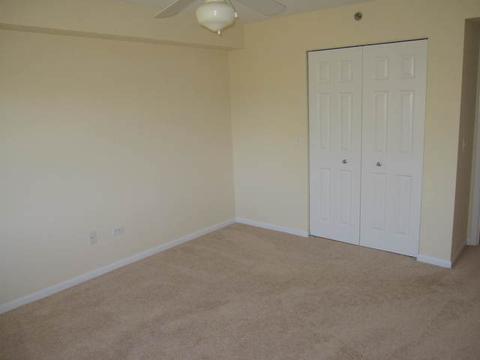 8030 Riverwalk Dr #6B, Lyons, IL 60534 photo 16