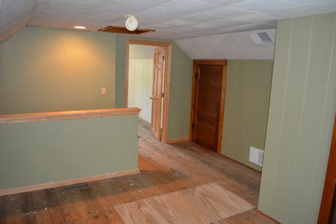 220 E Main St, Genoa, IL 60135 photo 32