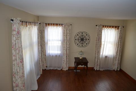 220 E Main St, Genoa, IL 60135 photo 8