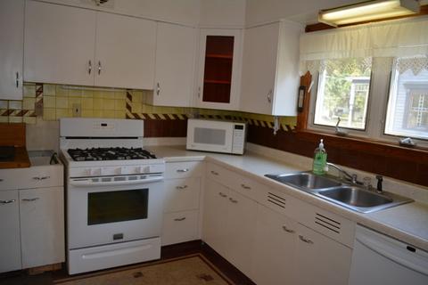 220 E Main St, Genoa, IL 60135 photo 14