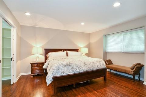 1067 Valley Rd, Lake Forest, IL 60045 photo 7