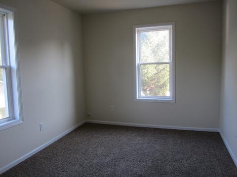 110 E Dearborn St, Plano, IL 60545 photo 9