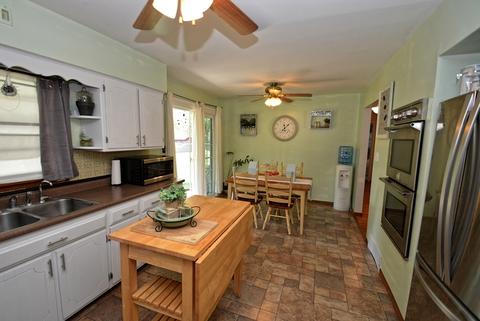 615 E 2nd St, Lockport, IL 60441 photo 7