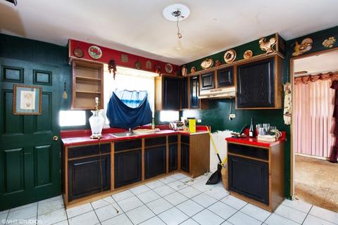 12848 S Sangamon St, Chicago, IL 60643 photo 3