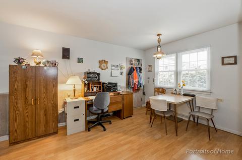 1017 Eddy Ct, Wheaton, IL 60187 photo 9