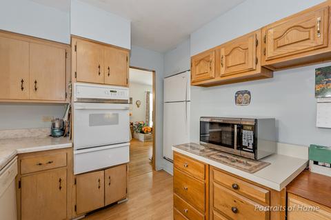 1017 Eddy Ct, Wheaton, IL 60187 photo 7