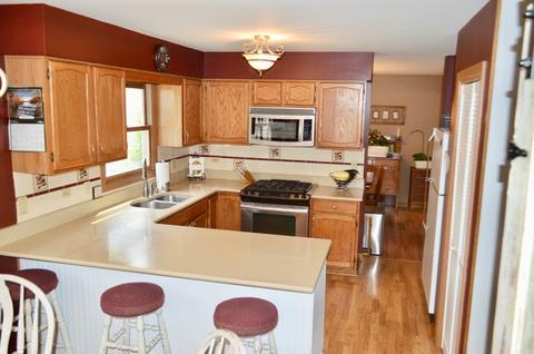 1502 N Scully Dr, Mchenry, IL 60050 photo 7