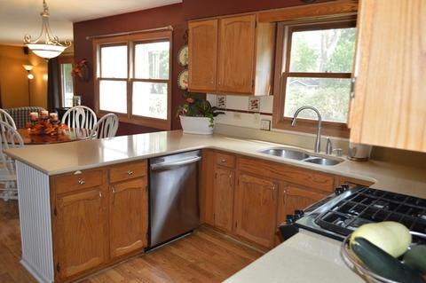 1502 N Scully Dr, Mchenry, IL 60050 photo 8