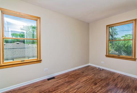 3705 Holly Ln, Rolling Meadows, IL 60008 photo 9
