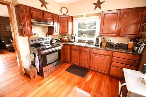 5123 River Rd, Cherry Valley, IL 61016 photo 3