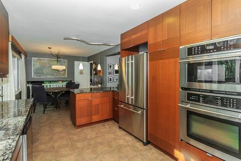 512 Colonial Ct, Algonquin, IL 60102 photo 10