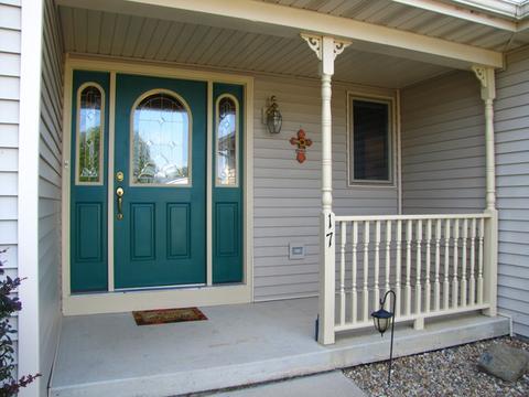 17 N Prairieview Ave, Tuscola, IL 61953 photo 2