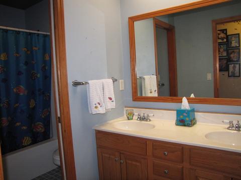17 N Prairieview Ave, Tuscola, IL 61953 photo 20