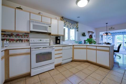 6401 Plainview Rd, Gurnee, IL 60031 photo 15