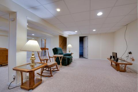 6401 Plainview Rd, Gurnee, IL 60031 photo 26