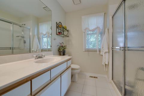 6401 Plainview Rd, Gurnee, IL 60031 photo 24