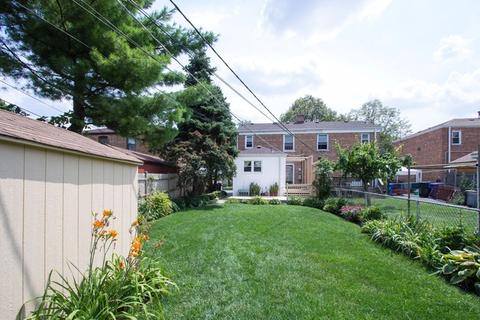 1646 Howard Ave, Des Plaines, IL 60018 photo 4