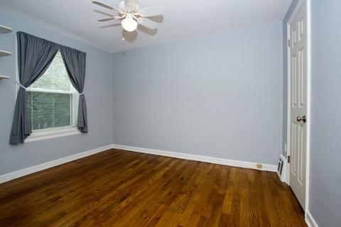 1646 Howard Ave, Des Plaines, IL 60018 photo 20