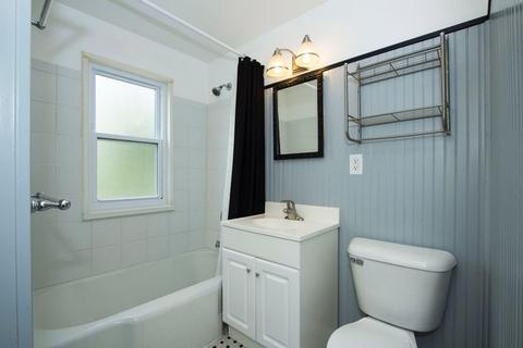 1646 Howard Ave, Des Plaines, IL 60018 photo 25
