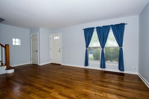 1646 Howard Ave, Des Plaines, IL 60018 photo 7