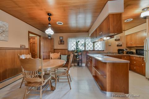 1430 Camel Rd, Aurora, IL 60505 photo 6