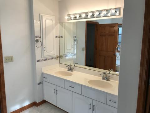 2501 Waterside Dr, Aurora, IL 60502 photo 10