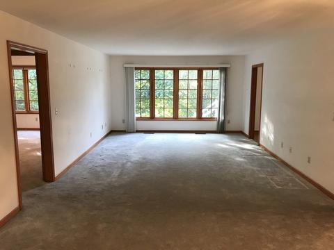 2501 Waterside Dr, Aurora, IL 60502 photo 3