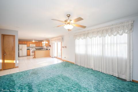 218 Lakeview Ct, Steger, IL 60475 photo 11
