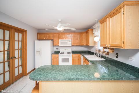 218 Lakeview Ct, Steger, IL 60475 photo 15
