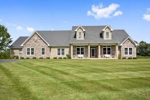 41 W450 Plato Rd, Elgin, IL 60124 photo 1
