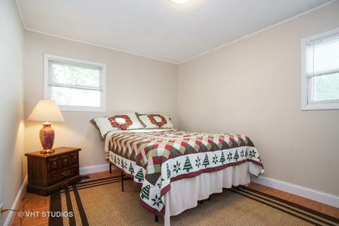 3733 Bluebird Ln, Rolling Meadows, IL 60008 photo 8