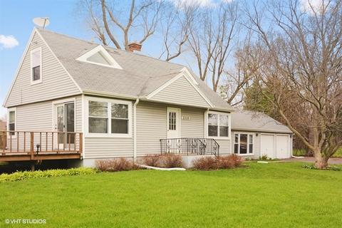 2006 Euclid Ave, Mount Prospect, IL 60056 photo 1