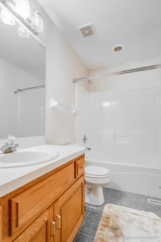 13309 Wellesley Cir, Plainfield, IL 60585 photo 13