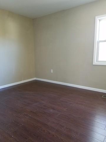 110 Seton Pl, Streamwood, IL 60107 photo 4