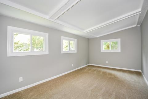 92 E Washington St, Oswego, IL 60543 photo 11